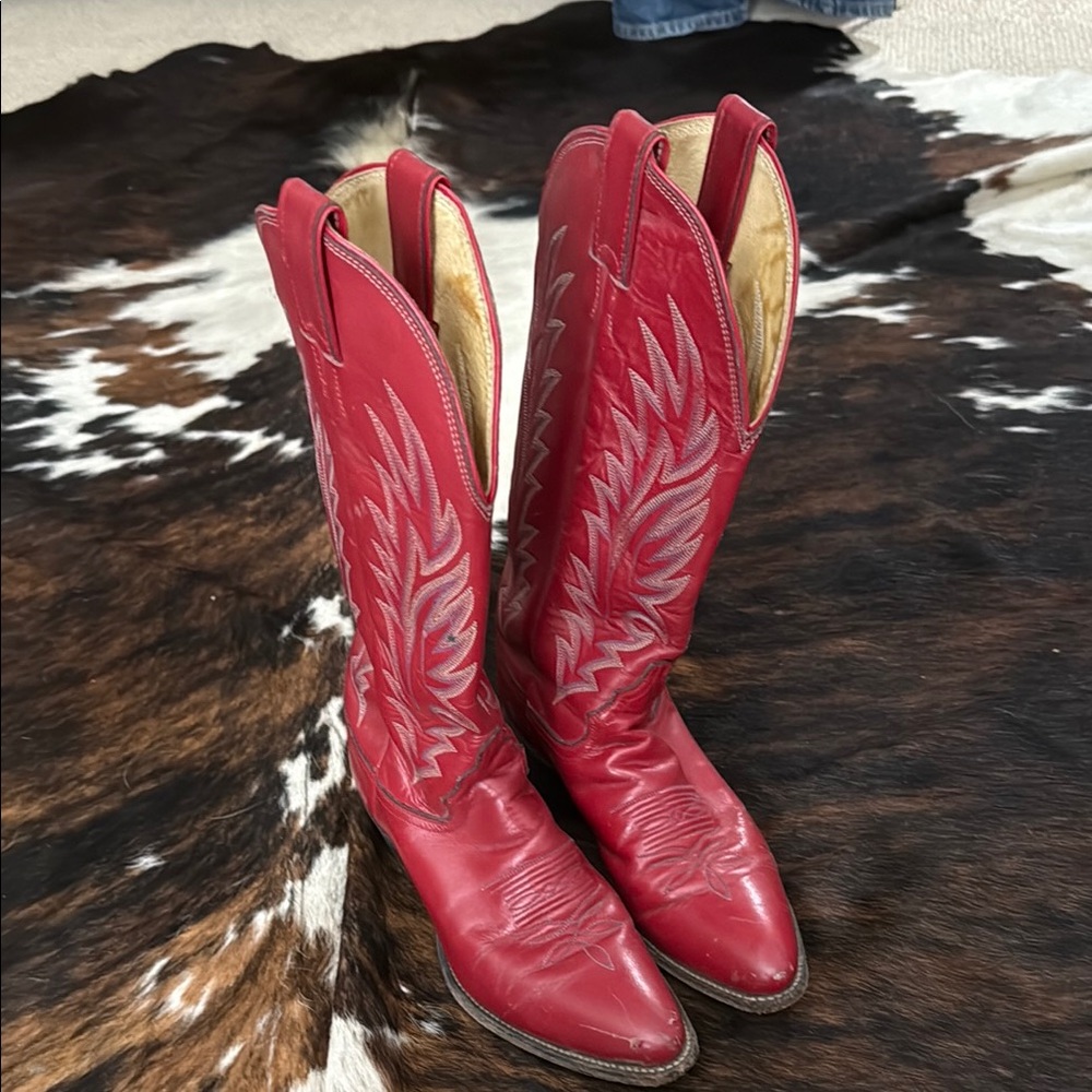 “Vintage” Red Justin Cowboy Boots